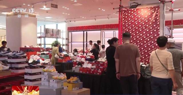 外国游客“马”不停蹄过中国年麻将胡了从一线城市到宝藏小城(图8)